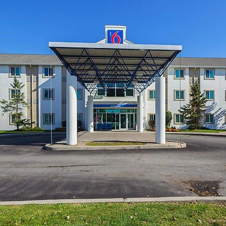 Motel 6-Whitby, On - Toronto East المظهر الخارجي الصورة
