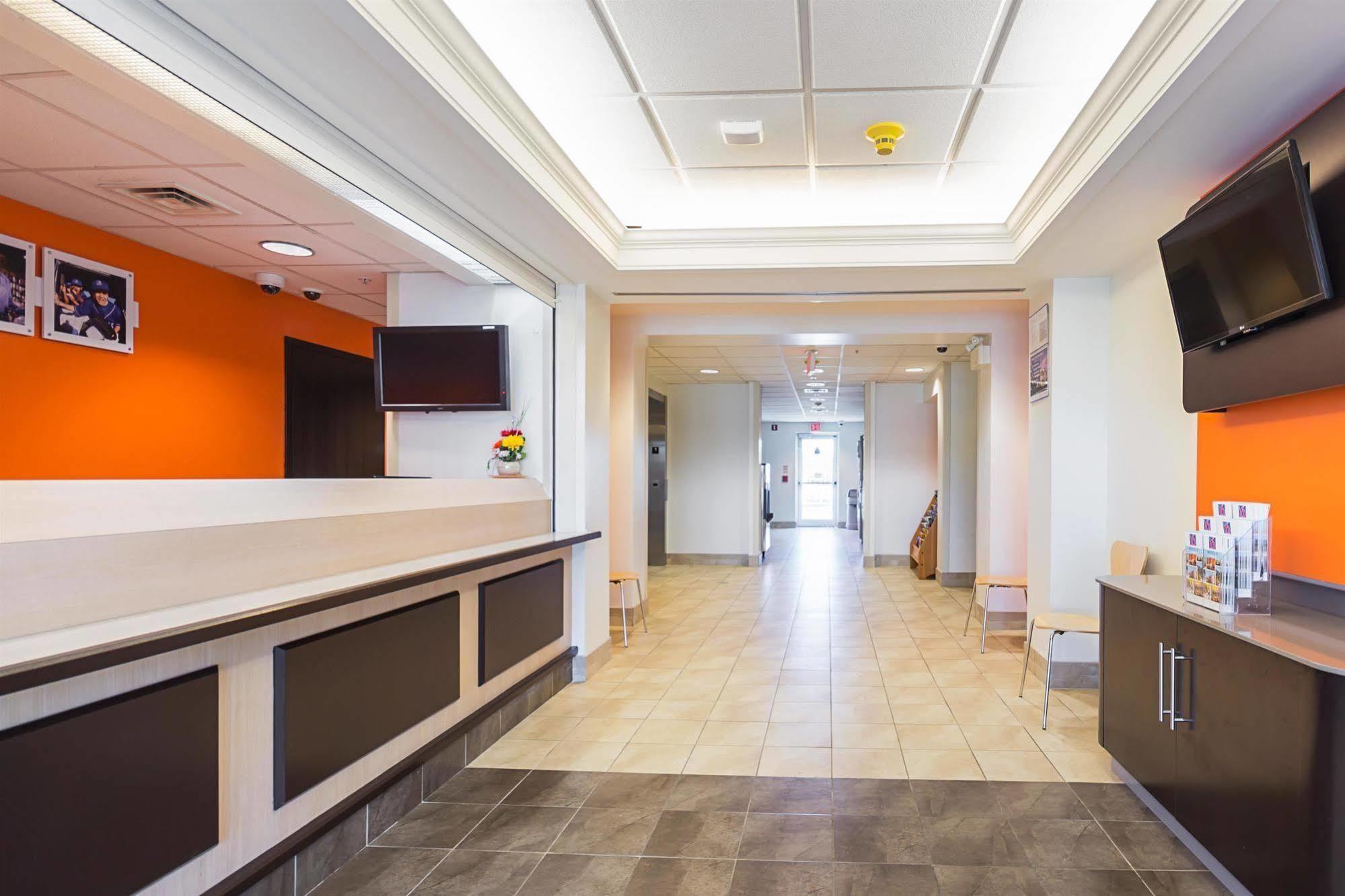 Motel 6-Whitby, On - Toronto East المظهر الخارجي الصورة
